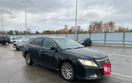 Toyota Camry, 2013 год, 1 640 000 рублей, 2 фотография