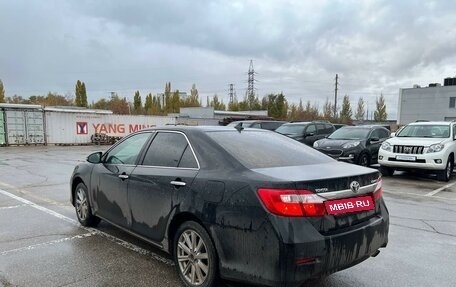 Toyota Camry, 2013 год, 1 640 000 рублей, 4 фотография