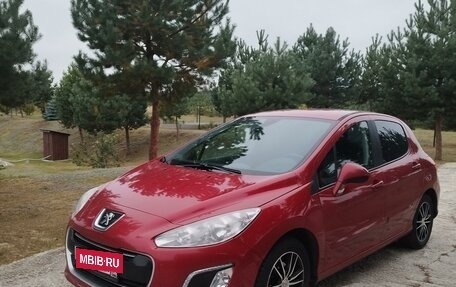 Peugeot 308 II, 2011 год, 650 000 рублей, 2 фотография