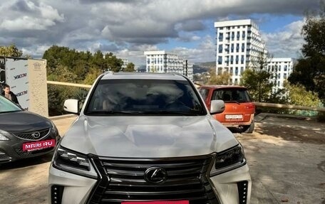 Lexus LX III, 2018 год, 13 300 000 рублей, 14 фотография