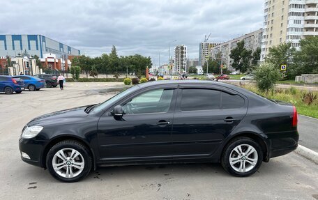 Skoda Octavia, 2010 год, 999 000 рублей, 2 фотография