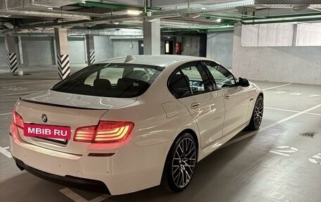 BMW 5 серия, 2014 год, 2 350 000 рублей, 7 фотография