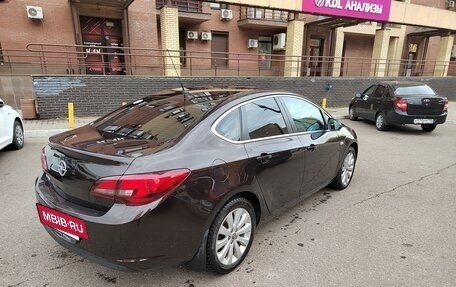 Opel Astra J, 2014 год, 1 200 000 рублей, 6 фотография