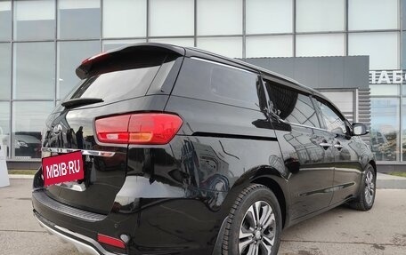 KIA Carnival III, 2018 год, 3 350 000 рублей, 23 фотография