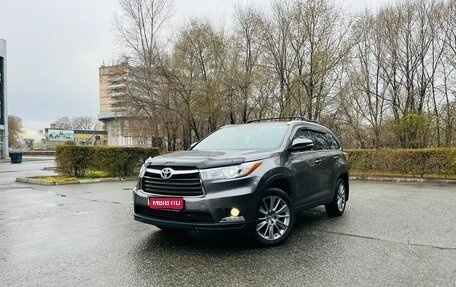 Toyota Highlander III, 2013 год, 3 149 000 рублей, 1 фотография