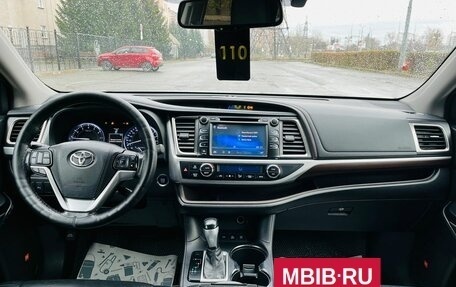 Toyota Highlander III, 2013 год, 3 149 000 рублей, 14 фотография