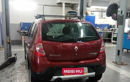 Renault Sandero I, 2014 год, 900 000 рублей, 4 фотография