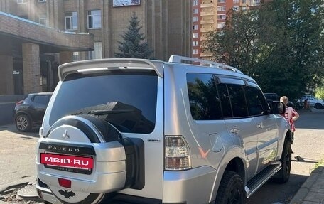 Mitsubishi Pajero IV, 2006 год, 1 600 000 рублей, 2 фотография