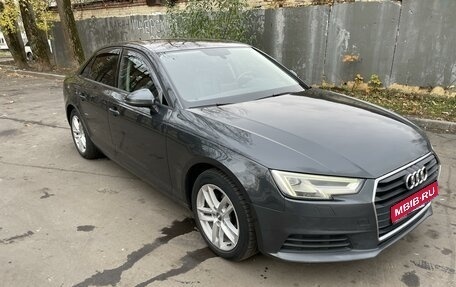 Audi A4, 2018 год, 1 970 000 рублей, 1 фотография