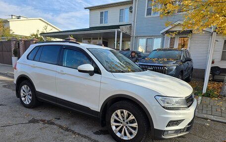 Volkswagen Tiguan II, 2020 год, 3 200 000 рублей, 3 фотография