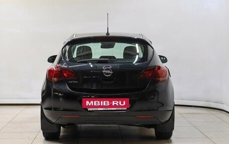 Opel Astra J, 2011 год, 878 000 рублей, 4 фотография