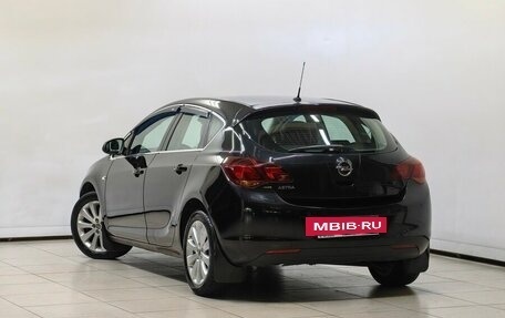 Opel Astra J, 2011 год, 878 000 рублей, 2 фотография