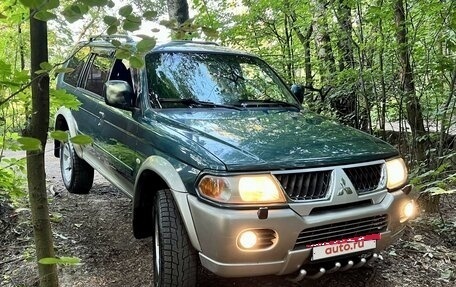 Mitsubishi Pajero Sport II рестайлинг, 2005 год, 815 000 рублей, 3 фотография