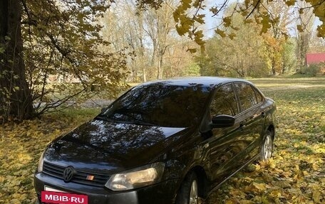 Volkswagen Polo VI (EU Market), 2012 год, 870 000 рублей, 24 фотография