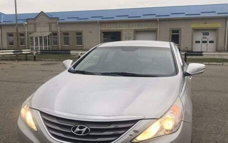 Hyundai Sonata VI, 2011 год, 1 100 000 рублей, 6 фотография