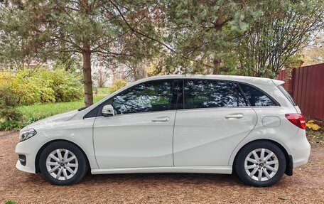 Mercedes-Benz B-Класс, 2018 год, 2 000 000 рублей, 4 фотография