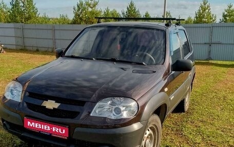 Chevrolet Niva I рестайлинг, 2013 год, 620 000 рублей, 1 фотография