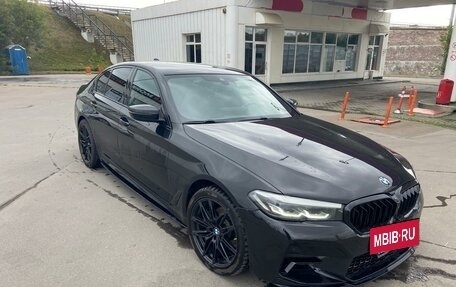 BMW 5 серия, 2020 год, 4 370 000 рублей, 2 фотография