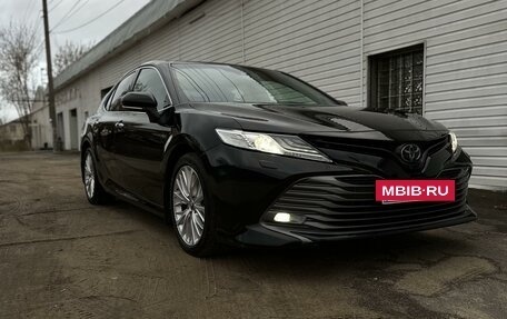 Toyota Camry, 2019 год, 3 050 000 рублей, 2 фотография