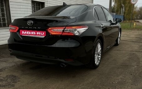 Toyota Camry, 2019 год, 3 050 000 рублей, 6 фотография