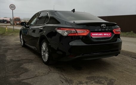 Toyota Camry, 2019 год, 3 050 000 рублей, 8 фотография