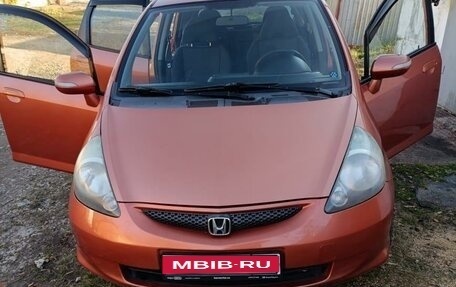 Honda Jazz I рестайлинг, 2007 год, 700 000 рублей, 1 фотография