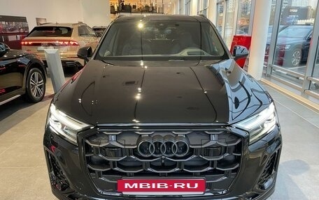 Audi Q7, 2024 год, 18 200 000 рублей, 3 фотография