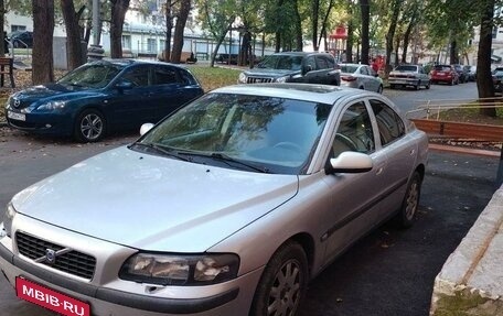 Volvo S60 III, 2001 год, 599 000 рублей, 1 фотография