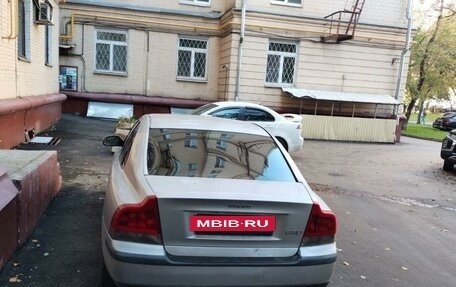 Volvo S60 III, 2001 год, 599 000 рублей, 3 фотография