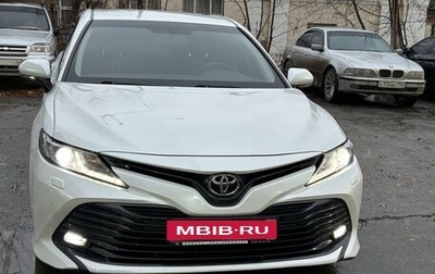 Toyota Camry, 2019 год, 3 050 000 рублей, 1 фотография