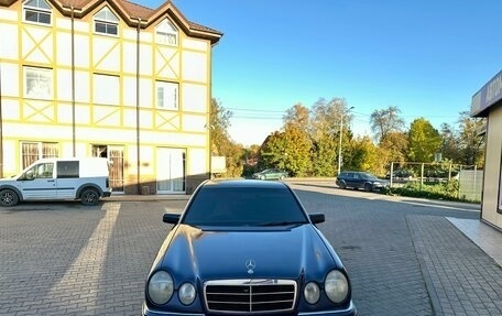 Mercedes-Benz E-Класс, 1996 год, 400 000 рублей, 4 фотография