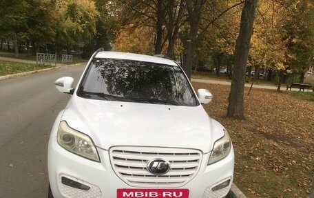 Lifan X60 I рестайлинг, 2013 год, 485 000 рублей, 2 фотография