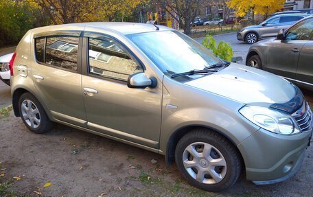 Renault Sandero I, 2011 год, 700 000 рублей, 11 фотография