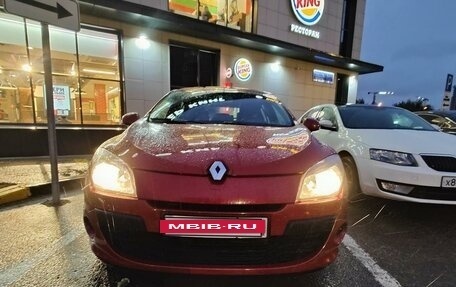 Renault Megane III, 2011 год, 890 000 рублей, 3 фотография