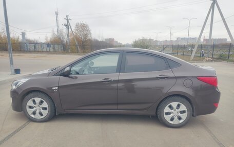 Hyundai Solaris II рестайлинг, 2015 год, 1 170 000 рублей, 4 фотография