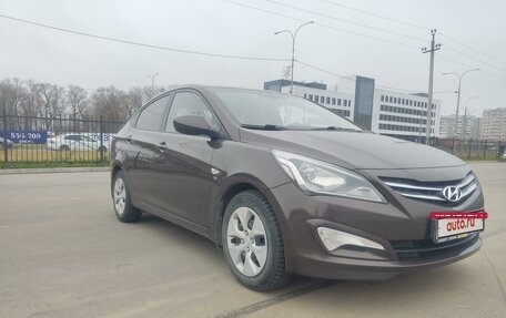 Hyundai Solaris II рестайлинг, 2015 год, 1 170 000 рублей, 3 фотография