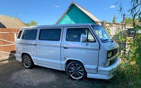 Volkswagen Caravelle T3, 1990 год, 1 500 000 рублей, 3 фотография