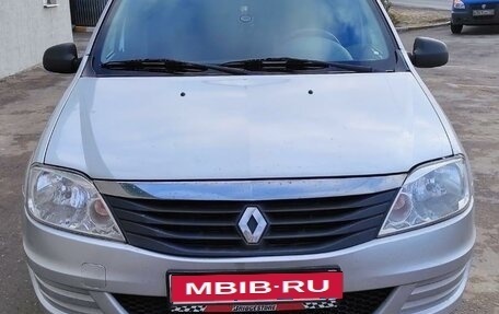 Renault Logan I, 2014 год, 700 000 рублей, 1 фотография