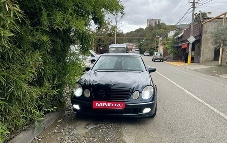 Mercedes-Benz E-Класс, 2002 год, 850 000 рублей, 4 фотография