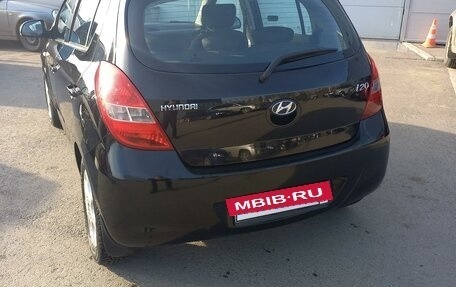 Hyundai i20 IB рестайлинг, 2010 год, 700 000 рублей, 8 фотография