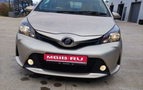 Toyota Vitz, 2014 год, 1 050 000 рублей, 4 фотография