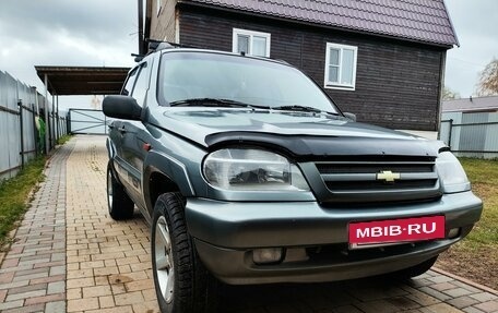 Chevrolet Niva I рестайлинг, 2005 год, 300 000 рублей, 4 фотография