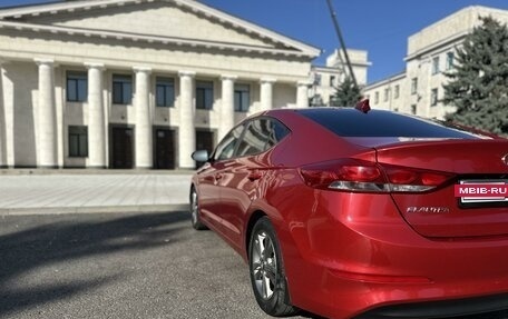 Hyundai Elantra VI рестайлинг, 2018 год, 1 850 000 рублей, 9 фотография