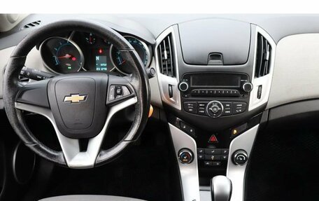 Chevrolet Cruze II, 2013 год, 790 000 рублей, 9 фотография