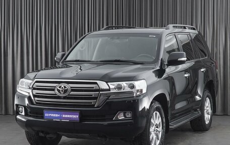 Toyota Land Cruiser 200, 2018 год, 7 799 000 рублей, 5 фотография