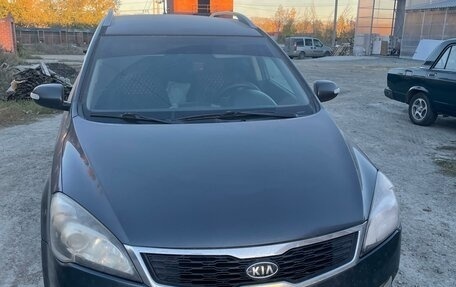 KIA cee'd I рестайлинг, 2011 год, 860 000 рублей, 1 фотография