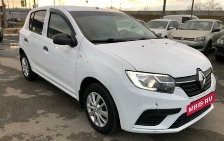 Renault Sandero II рестайлинг, 2018 год, 870 000 рублей, 3 фотография