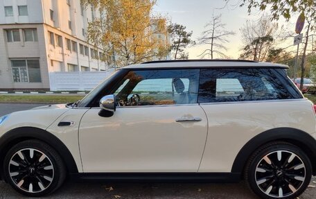 MINI Hatch, 2019 год, 2 600 000 рублей, 3 фотография