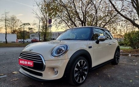 MINI Hatch, 2019 год, 2 600 000 рублей, 13 фотография