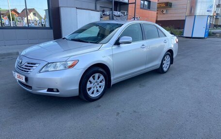 Toyota Camry, 2008 год, 850 000 рублей, 2 фотография